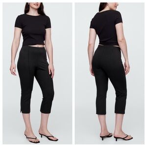 GAP Black Capris for Women